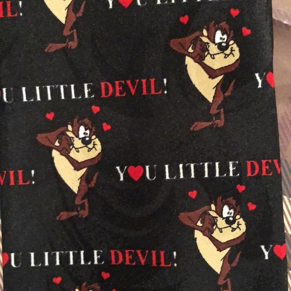 NWOT Looney Tunes Tasmanian Devil Tie - Picture 3 of 7
